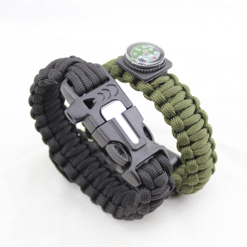 Seven-Core Multifunctional Outdoor Survival Paracord Bracelet Whistle